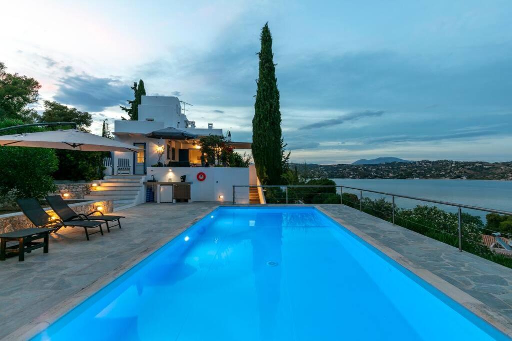 Retreat Villa By The Sea With Pool In Porto Heli Zewnętrze zdjęcie